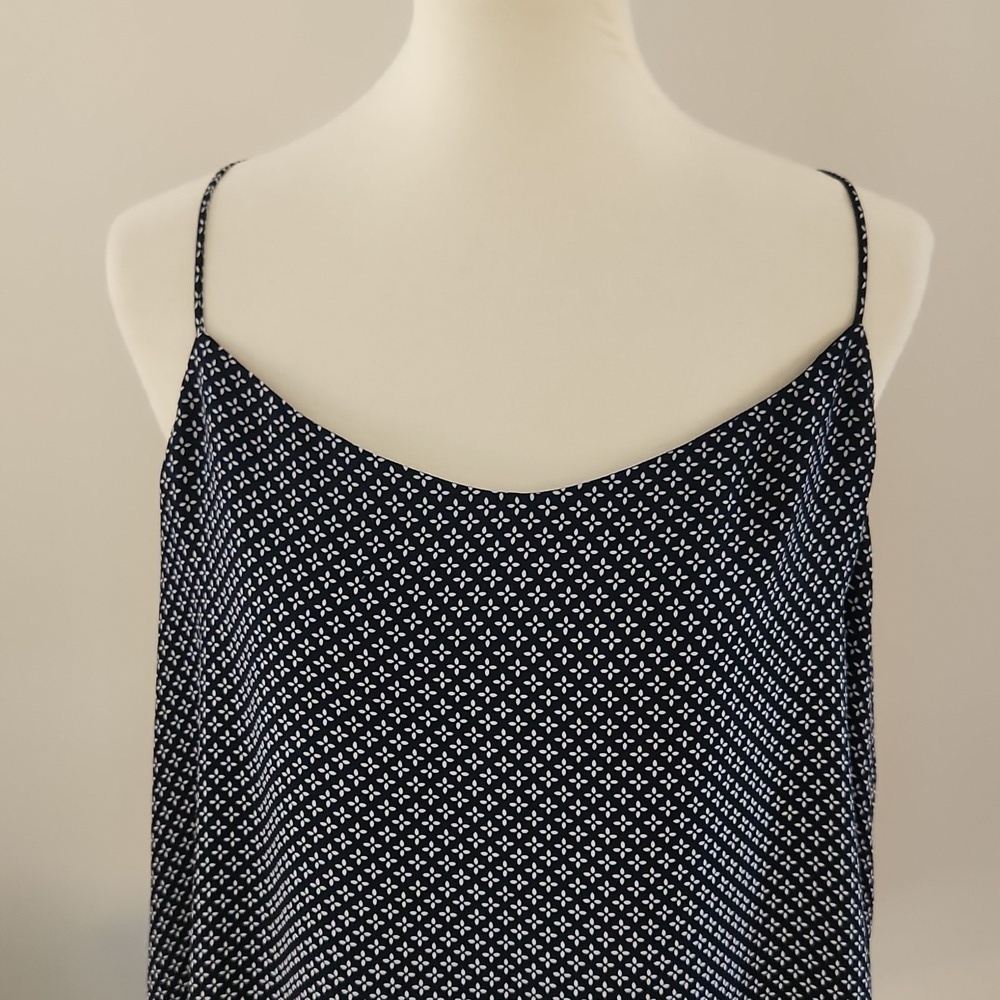 NWOT Loft Blouse - Picture 3 of 7